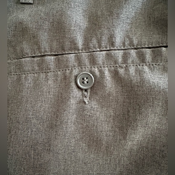 Volcom Shorts - Picture 6 of 7